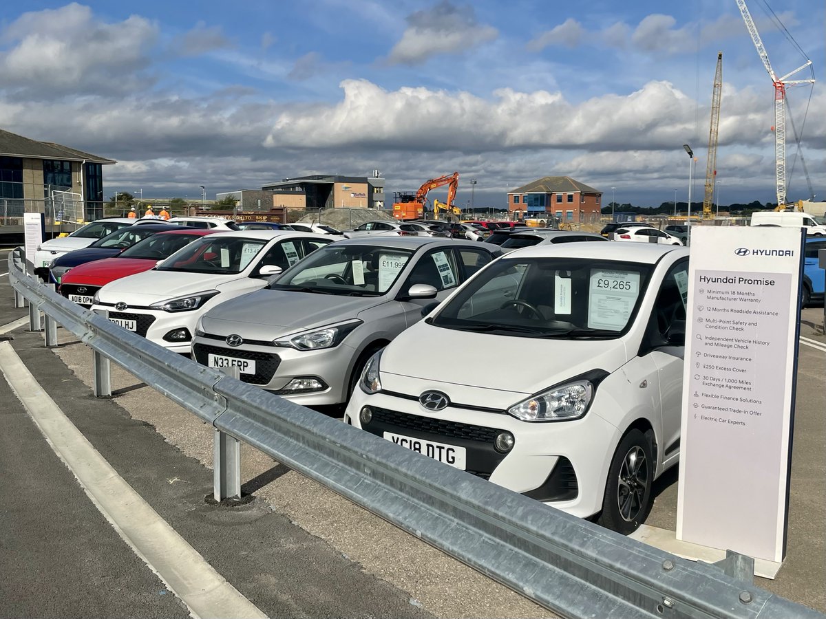 LingsMotorGroup's tweet photo. Looking for a new car? 👀🚗

Why not check out our Hyundai forecourt this weekend, we have something for everyone! 🙌

📞 01502 537444
💻 https://t.co/k5bwDqvfiu

#lingsmotorgroup #lingshyundai #lingslowestoft https://t.co/KK8xf7knHm