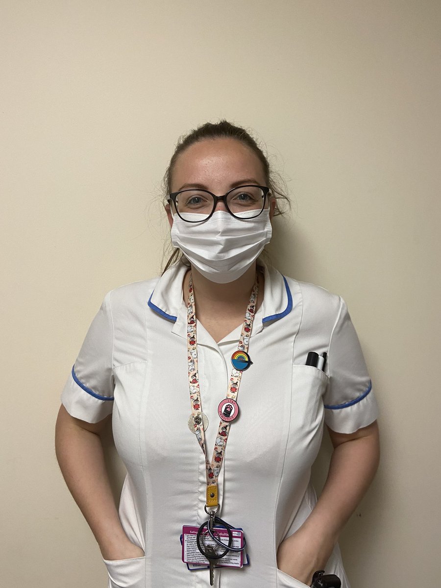 uhpslt's tweet photo. On Friday Ciara works in Radiotherapy Clinic with @DietitiansUHP supporting people with a diagnosis of head and neck cancer. #AHPsDay2022 #MDT #teamwork https://t.co/WaLmKeFckp