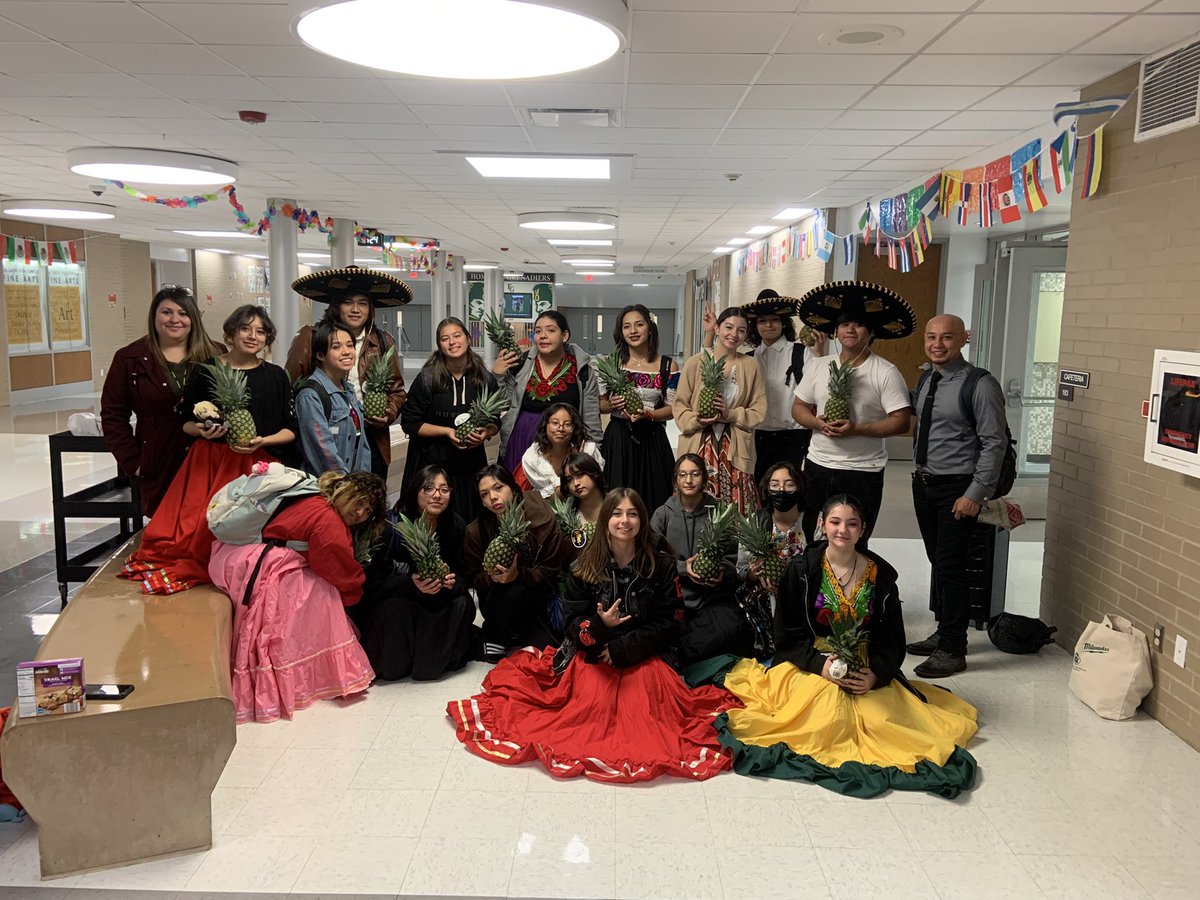 EGHS Folkloric Dance Club tweet media
