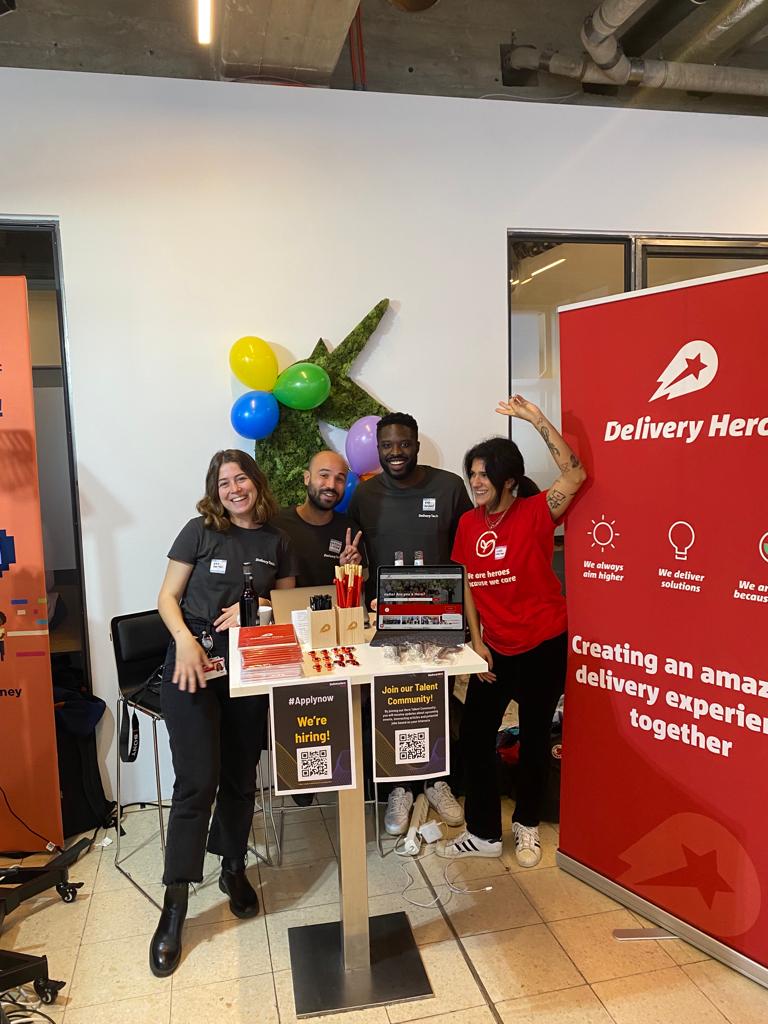 Tech_DH's tweet image. And that&apos;s a wrap! We had such fun meeting you all at the @UNICORNSINTECH Summit today!  See you at @Sticks_StonesHQ in November! 🦄 #likeheroes #unicornsintech #LGBTIQ