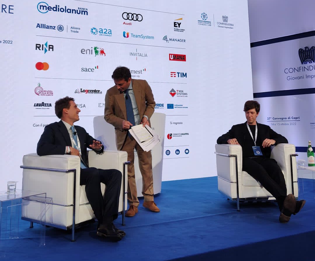 Tavola rotonda “Innovazione laterale” con Alessandro Marinella, General Manager Marinella e Matteo Pertosa, AD <a href="/Vaimoo_/">VAIMOO</a> a #Capri2022

Seguici online: giovanimprenditori.org 
e sulla nostra pagina Facebook facebook.com/GIConfindustria