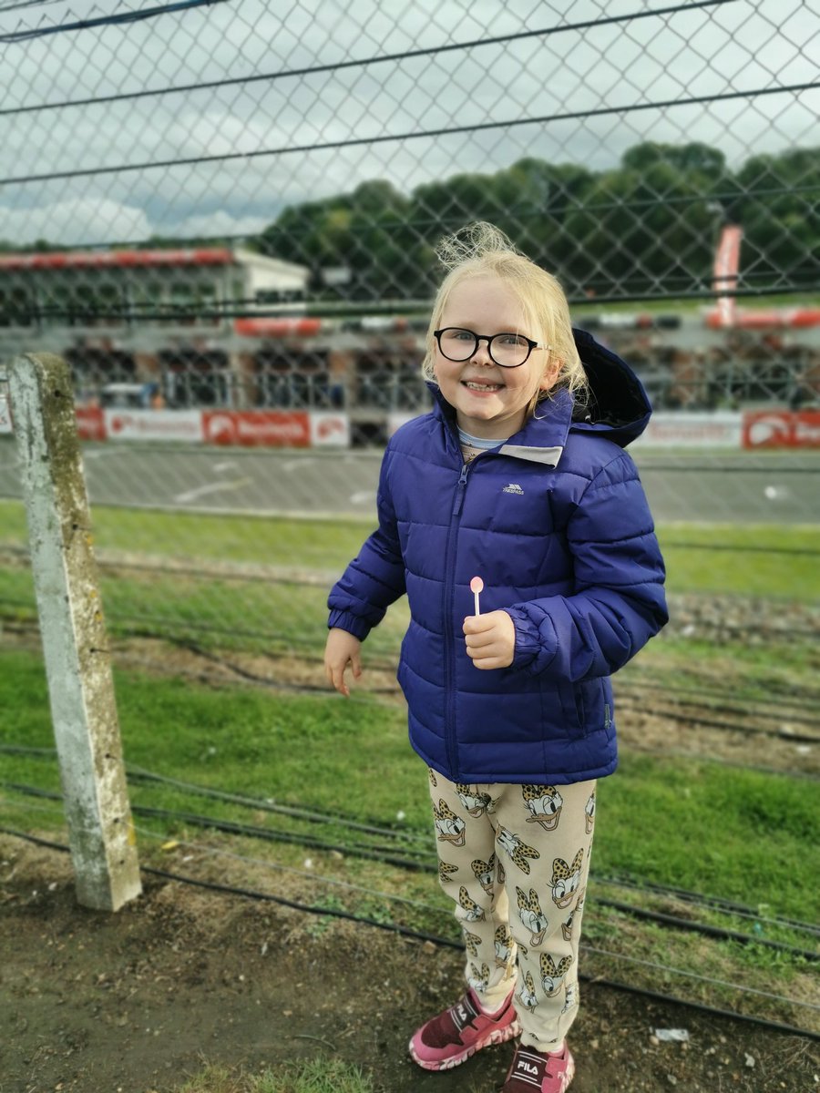 Tinker_Burnett's tweet photo. @BradRayRacing finally here after 7.5 hour drive. Cant wait to see her favourite hopefully win the championship❤️ #No1Fan #BrandsHatch #28 https://t.co/BnlxmkJxKb