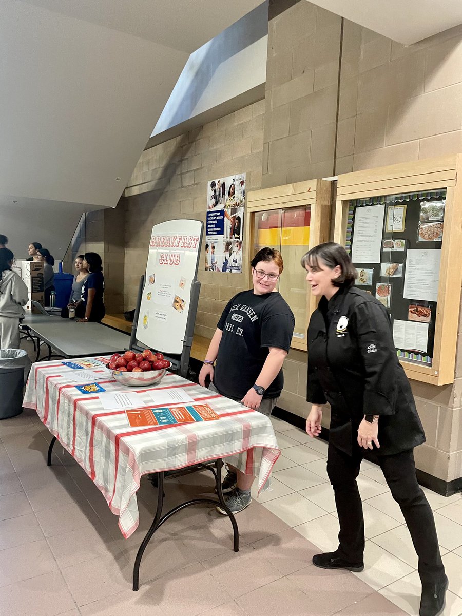 Hey Storm ⛈️ - can’t say enough about the way we worked together to put <a href="/RHSSStormPDSB/">Rick Hansen Secondary School</a> on display for the community during our Open House.  Looking forward to serving incoming students.  <a href="/fairwindps/">Fairwind Senior P.S.</a> <a href="/HazelMcCallionS/">Hazel McCallion SrPS</a> <a href="/FallingbrookMS/">Fallingbrook Middle School</a> <a href="/rhssSAC/">Rick Hansen SAC</a>