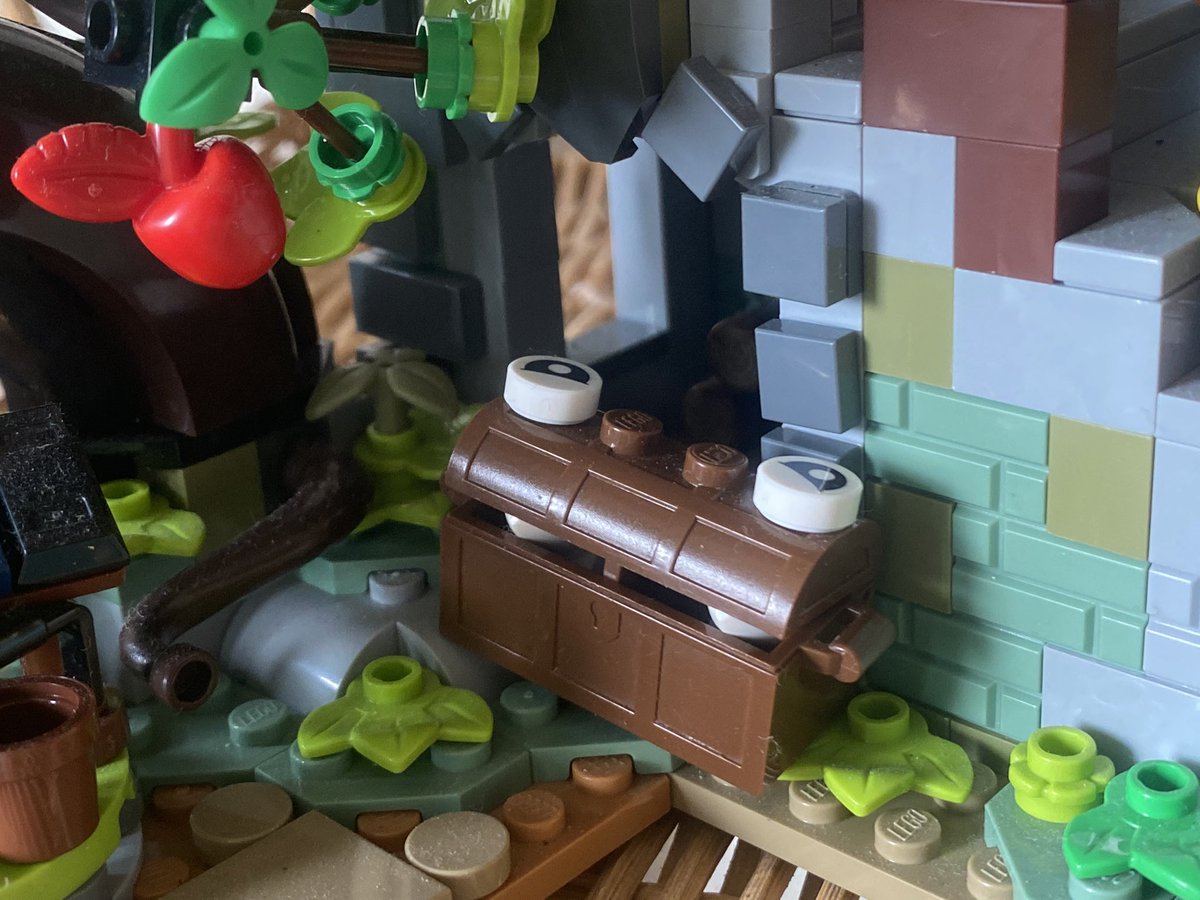 Mox Squirrel tweet media