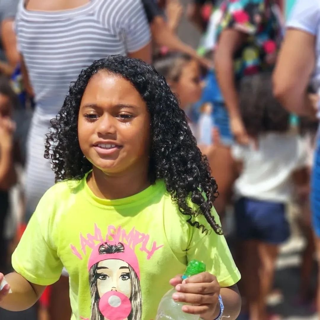 CUFA_Brasil's tweet photo. Serão mais de 3 mil crianças atendidas durante toda a semana na grande Vitória e no interior do Estado.
#diadascriancas #criançadafavela #cufaes #costadouradaserraes #cufa #criança #12deoutubro https://t.co/YiZesgBqBF