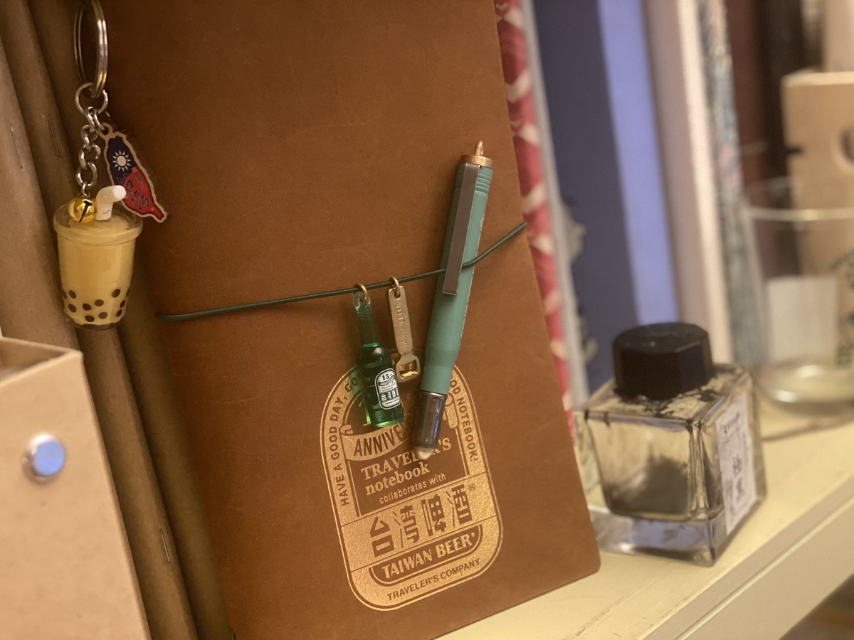 紀錄一下又一罐默默寫完的墨水