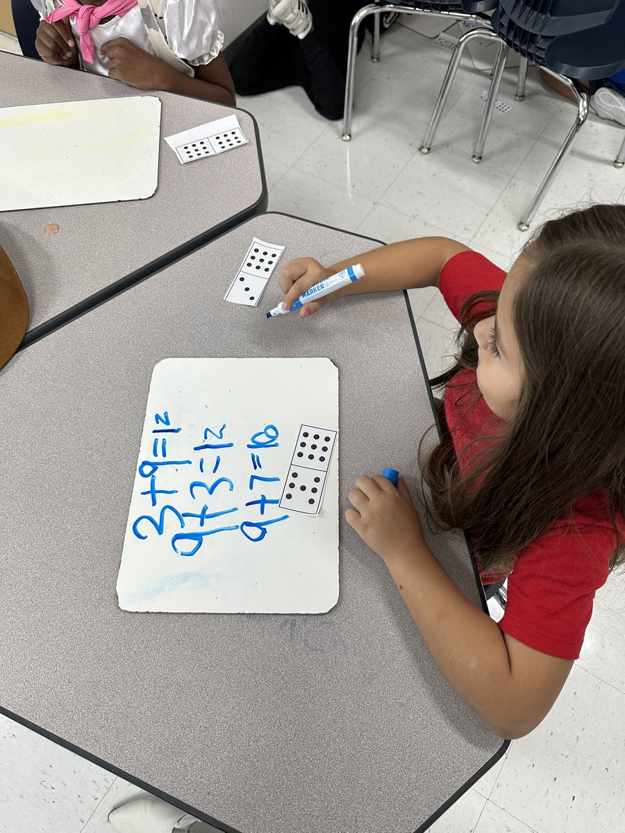 KayleaLong's tweet photo. Practicing number sentences and showing that addends can be in any order ➕ #ruthes https://t.co/Hxp4lkzs9M