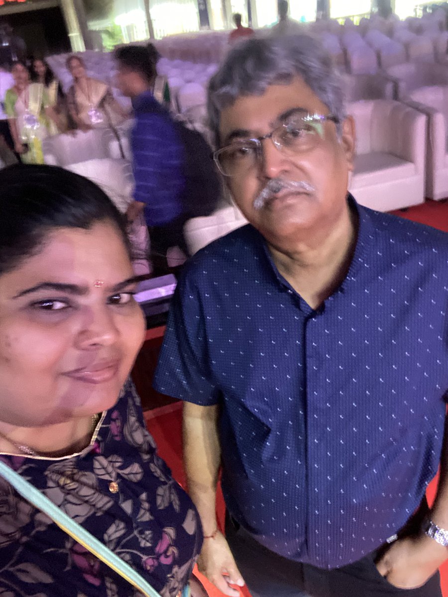 A_for_Shreya's tweet photo. Feels extremely blessed to be having had convos with @ShreyaGhoshal ‘s precious Daddy since mtv unplugged live day #29nov2016 💎🫠🙏🏼☮️ @curiousghoshal https://t.co/3JZW6ho0mp