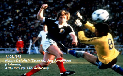 DTenGenteSexy's tweet photo. @tphoto2005 Un 11 junio 1978 la ciudad de #Mendoza, albergó uno de los mejores partidos del Mundial Argentina 78. 🏴sorprendia al ''Planeta Fútbol'' venciendo a 🇳🇱 (3:2) Kenny #Dalglish anotó al igual que Archie #Gemmill (2). Rob #Rensenbrink, Johnny #Rep decoraron para los tulipanes ⚽️ https://t.co/mw5VS61t8q
