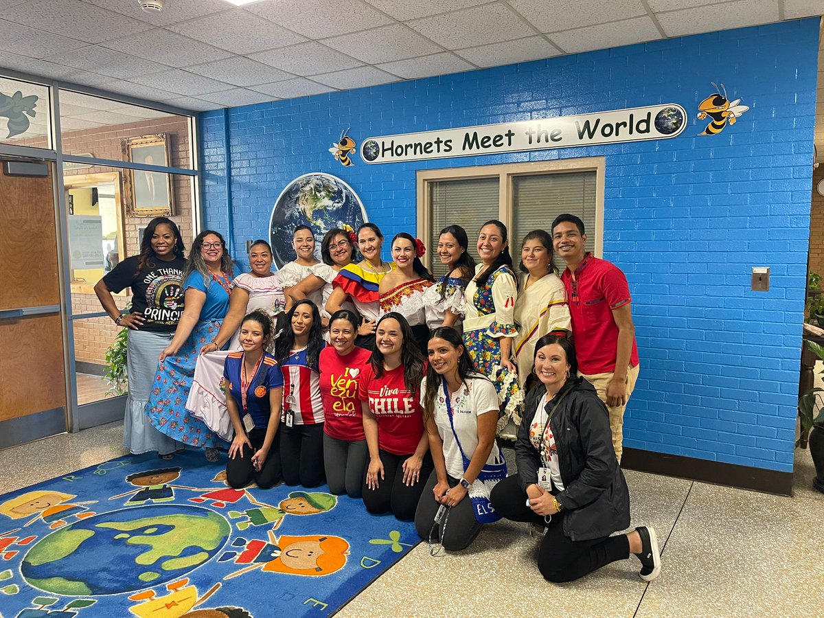 Hispanic heritage!❤️🥰 <a href="/HowardHallElem/">Howard Hall</a> <a href="/ParticipateLrng/">Participate Learning</a> #unitingourworld