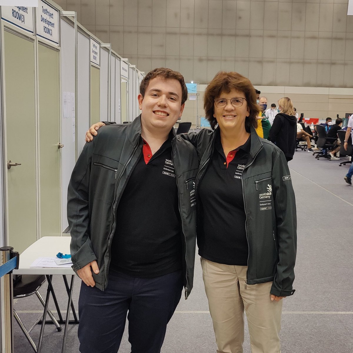 GermanITSkills's tweet photo. Roman Steinhart represents Germany in #Skill39: IT Network Systems Administration. After completing his vocational training as an IT specialist for system integration, Roman now works as a DevOps engineer at Aternos GmbH. https://t.co/JDrIVNDqVZ