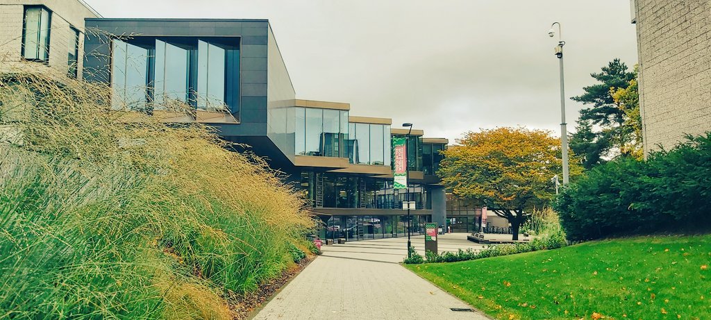 Lisa_McCann_'s tweet photo. This morning I visited my alma mater &amp; former employer @StirUni for a research meeting with @DrCConnell, our first chance to meet face-face since @EuroCrucible A bonus of the meeting was seeing the beautiful campus again &amp; all the fantastic investments in it in recent years👏🌟👏 https://t.co/KVeBZ6CkAf