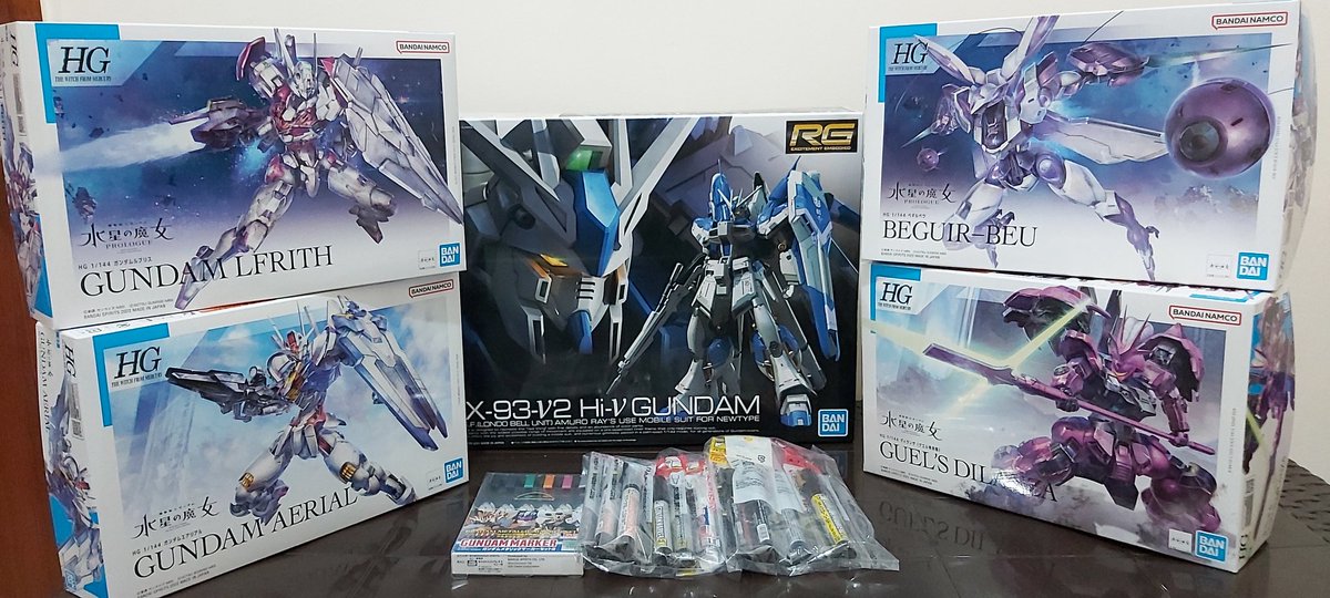 MMasher21's tweet photo. Thank you @hobbylink!! :) https://t.co/xi6FtWuPpJ