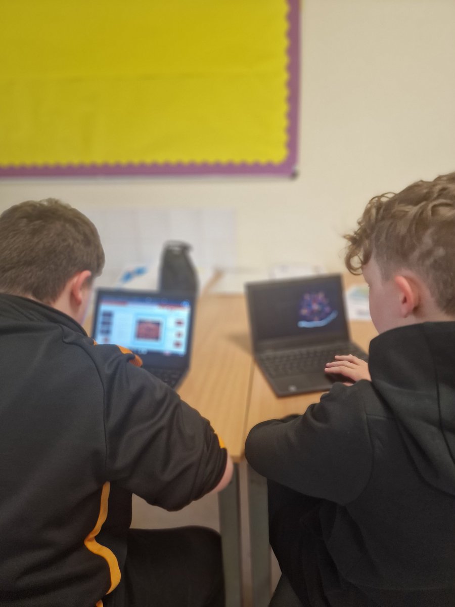 Year 9 pupils were learning all about Diwali today. Some pupils chose to do a collaborative presentation and others wanted to get creative by hand. We are planning something special so watch this space 👀 #Diwali2022 #celebration #foodandnutrition