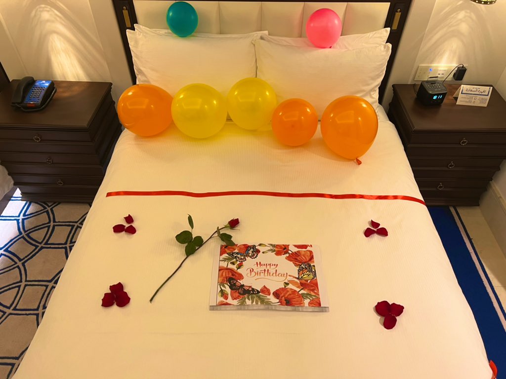 Jayney_M's tweet image. Early celebration! Home for the night #ninedaystogo #thebigone #hiltonsalwa @HiltonSalwa 💕❤️💕❤️💕❤️💕❤️💕❤️💕❤️
