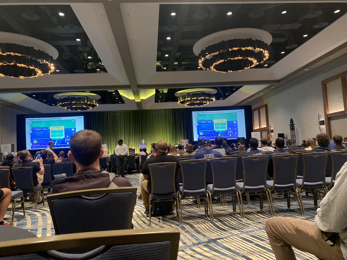 SktlsCrypto's tweet photo. Good morning SKTLs community from the RareBloom event. #sktls #crypto #RareBloom2022 #space https://t.co/uHimFC4p8r