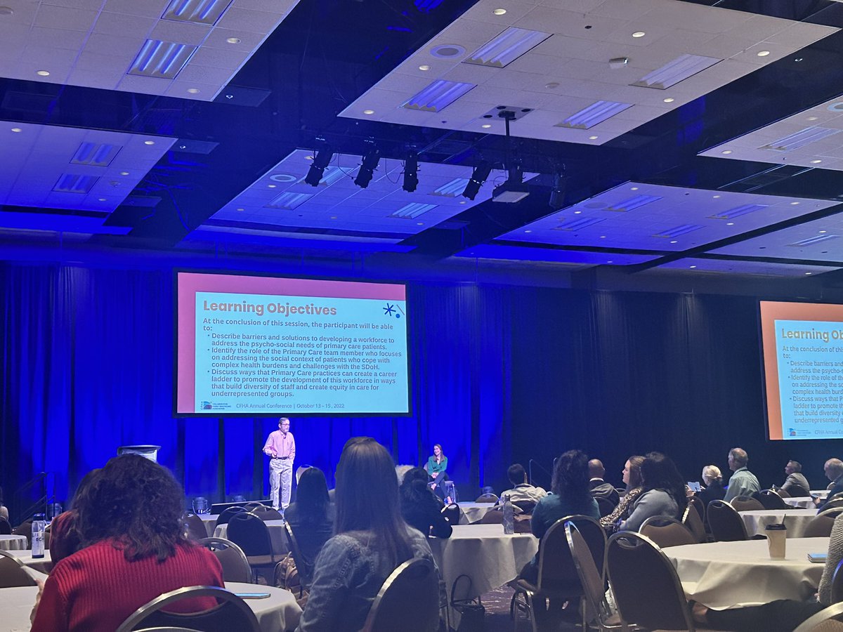 kimbsanavi's tweet photo. Happy Friday!  #PlenarySession #CFHA2022 https://t.co/phYnjeR5D5