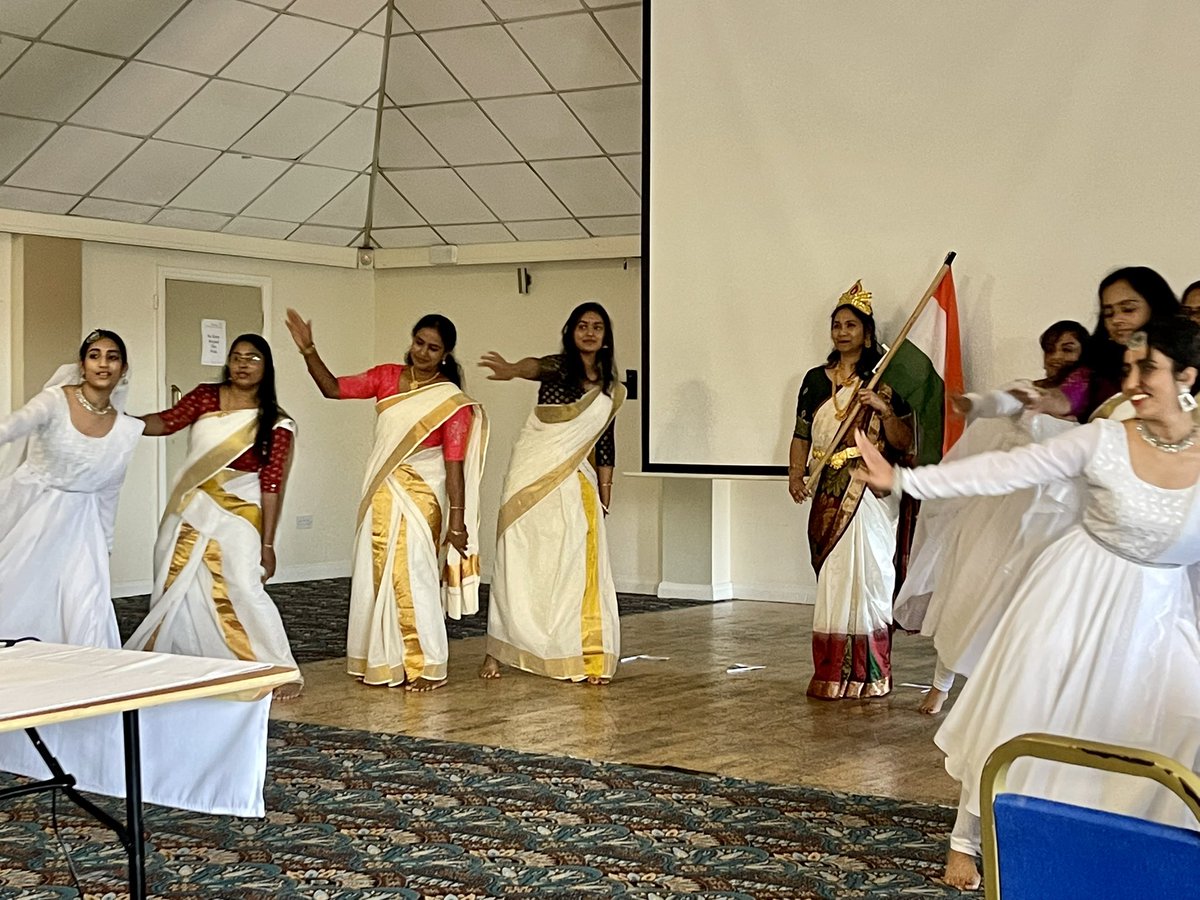 Wow what a day for <a href="/SFHFT/">Sherwood Forest Hospitals NHS FT</a> Reach Out Event 🤩 TY so much <a href="/EqualitySFH/">SFH Equality, Diversity, Inclusivity</a> <a href="/Shintel3/">Shintel Sibanda</a> for inviting me for a fabulous day of supporting inclusivity for our EM colleagues - I have danced , sung songs , dined , laughed and cried in a safe space - great way to sign off week 2 speak up month