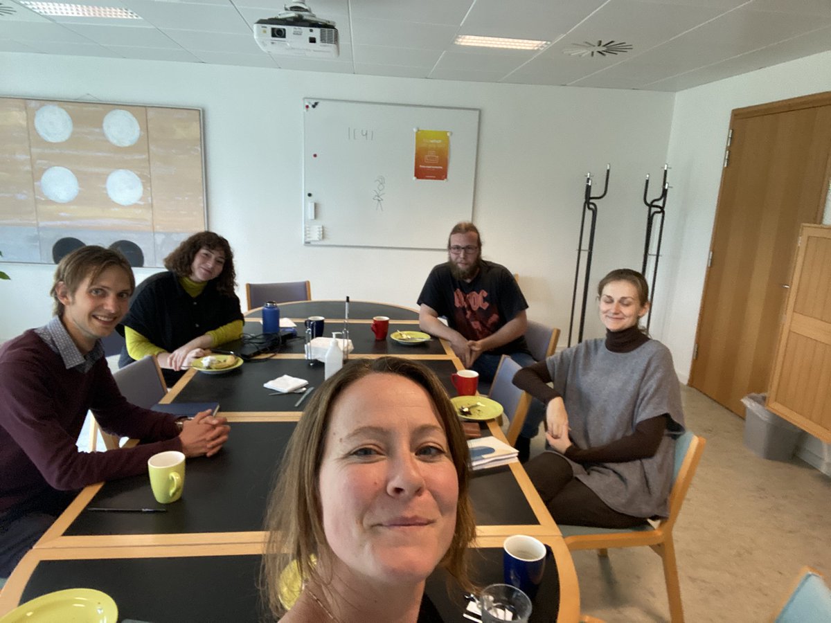 #ETHOSproject team all together for the first time -now also incl <a href="/FishbergRachel/">Rachel Fishberg</a> 🥳 Very exiting times and research on #researchintegrity ahead 💪👍