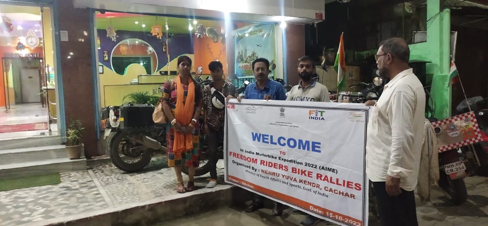 nykcachar's tweet photo. AIMBE Team of 75 Bikers reach Silchar Assam today evening from Imphal , NYK Cachar meet them at Hotel entry. Tomorrow morning they will left for Aizawl. 25-75 nos NYKS Youths will accompany them tomorrow morning 10km .
@Anurag_Office @Nyksindia  @YASMinistry @dccachar @laskarnyks https://t.co/lZSiZpF2xN