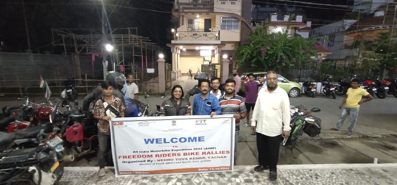 nykcachar's tweet photo. AIMBE Team of 75 Bikers reach Silchar Assam today evening from Imphal , NYK Cachar meet them at Hotel entry. Tomorrow morning they will left for Aizawl. 25-75 nos NYKS Youths will accompany them tomorrow morning 10km .
@Anurag_Office @Nyksindia  @YASMinistry @dccachar @laskarnyks https://t.co/lZSiZpF2xN
