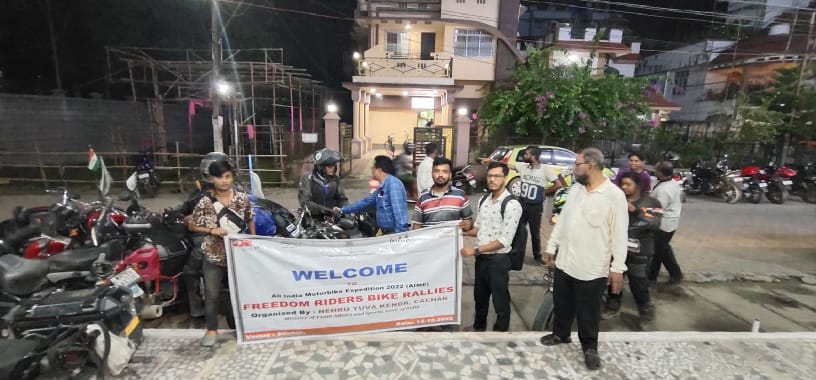 nykcachar's tweet photo. AIMBE Team of 75 Bikers reach Silchar Assam today evening from Imphal , NYK Cachar meet them at Hotel entry. Tomorrow morning they will left for Aizawl. 25-75 nos NYKS Youths will accompany them tomorrow morning 10km .
@Anurag_Office @Nyksindia  @YASMinistry @dccachar @laskarnyks https://t.co/lZSiZpF2xN