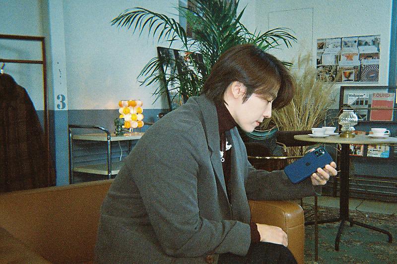 young_1504's tweet photo. 천재 작곡가 얼굴천재 이동해 생일축하해
동해를 만나고 내 사계절은 온통 동해로 가득해 ☆彡
 #엘프의바다_동해야_생일축하해 https://t.co/ENJjrJDZ3y