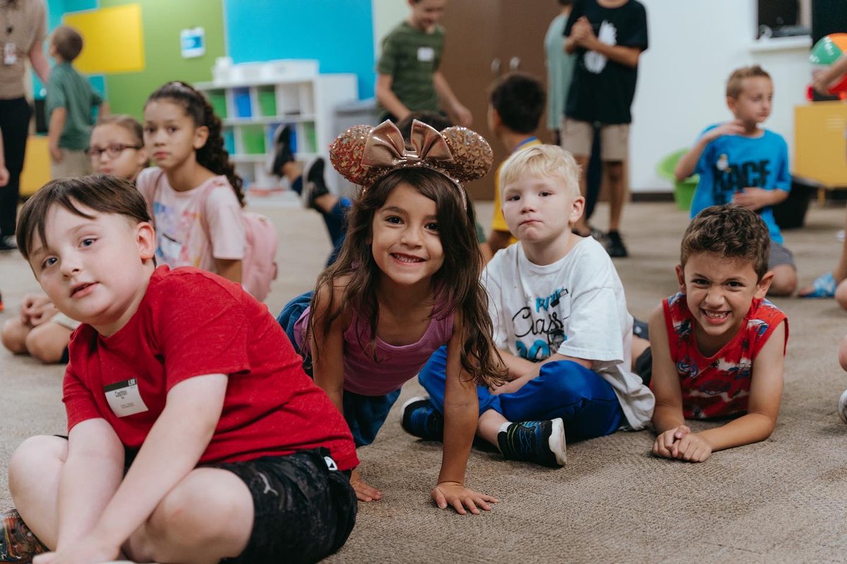 Eastside_CC's tweet photo. Each week, Next Gen will be getting tools to equip them for their Unfinished journey. We can’t wait to see what God will do over the next two years in our Next Gen. 

Let’s all pray for and cheer them on! 🎉

#eastsideunfinished 

https://t.co/Ix0XfSip5i https://t.co/W4XICIxroY