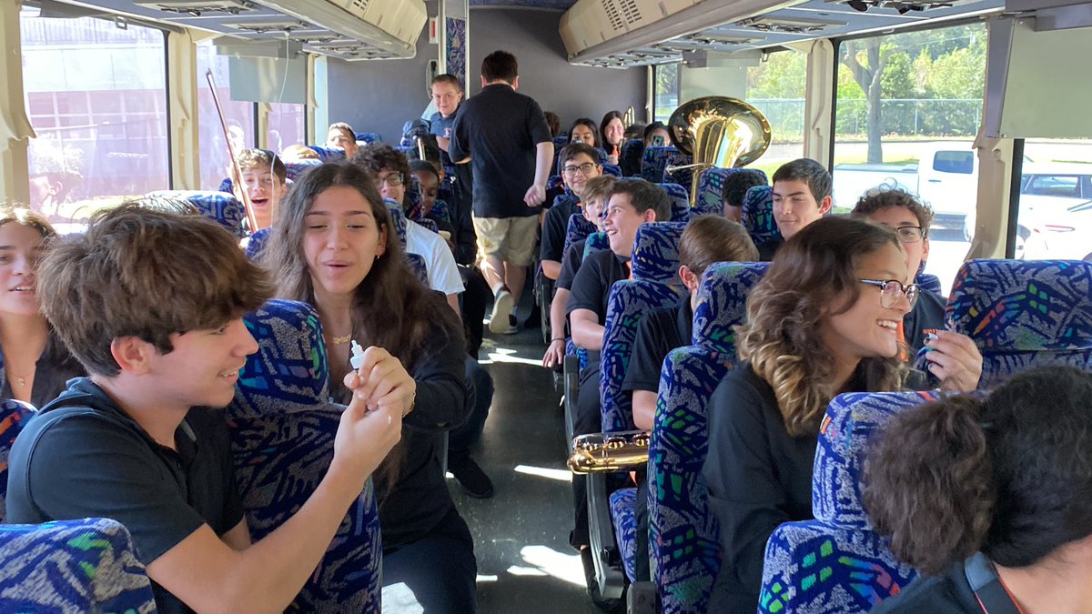 HillsboroughSch's tweet photo. Today, @hcpssmithms is taking the school on the road, visiting elementary schools to share the exciting opportunities available for 5th graders if they become sharks next year! @Bellamy_Bobcats @CannellaElem @WestchaseWizard @HCPSHammond + a visit to @CitrusParkES next week. https://t.co/LXycxm2BYu