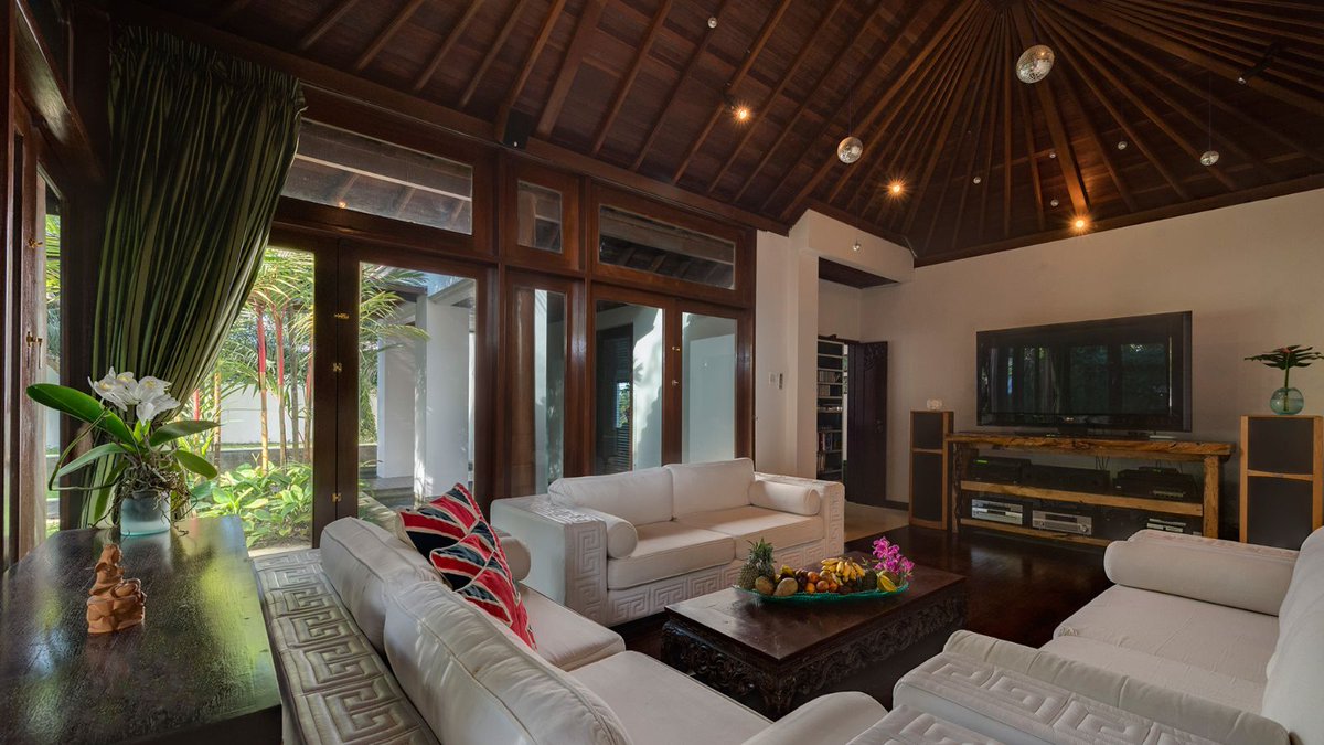 EktaChain's tweet photo. You know you wanna chill with us!
๐Venue Sneaks!!
Bali Mastermind, happening now! Keep an eye on our channels for more BTS content.
#BaliMastermind #IslandLife #SneakPeeks #BTS #Web3Community https://t.co/MvgDVkknoE