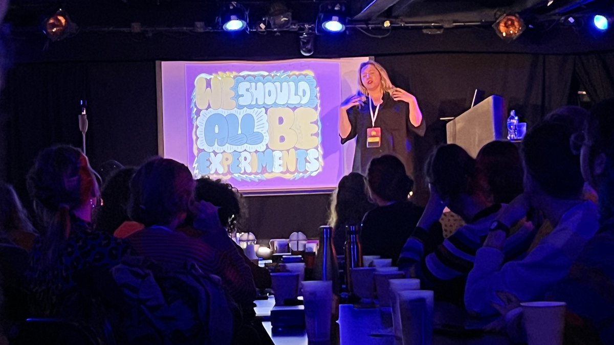 STEcopywriting's tweet image. “If you have to reimagine something – reimagine normality.”

Say hello to @keano81 (jokes 😁) 

#CopyCon22 #CopywritersUnite