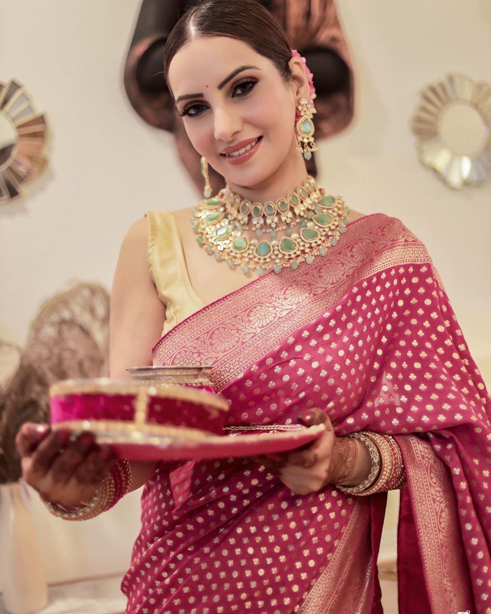 Piya Sharma tweet media