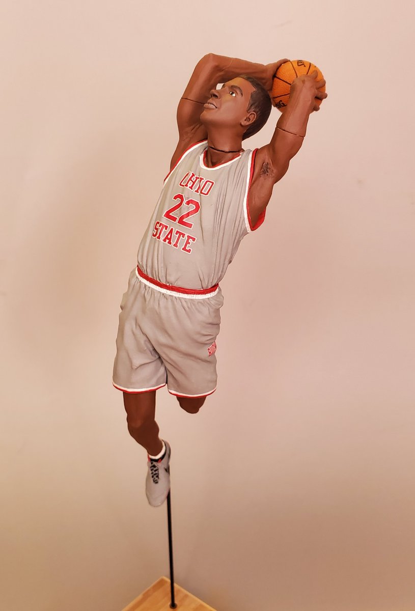 CustomsStanley's tweet photo. With @OhioStateHoops starting up soon, figure I would post this custom figure of the legendary @jimjackson419 #custom #sportsart 
#3Dprinting #osu #Buckeyes #basketball #osubb #osuhoops #collegebasketball https://t.co/4GfCMPzDq4