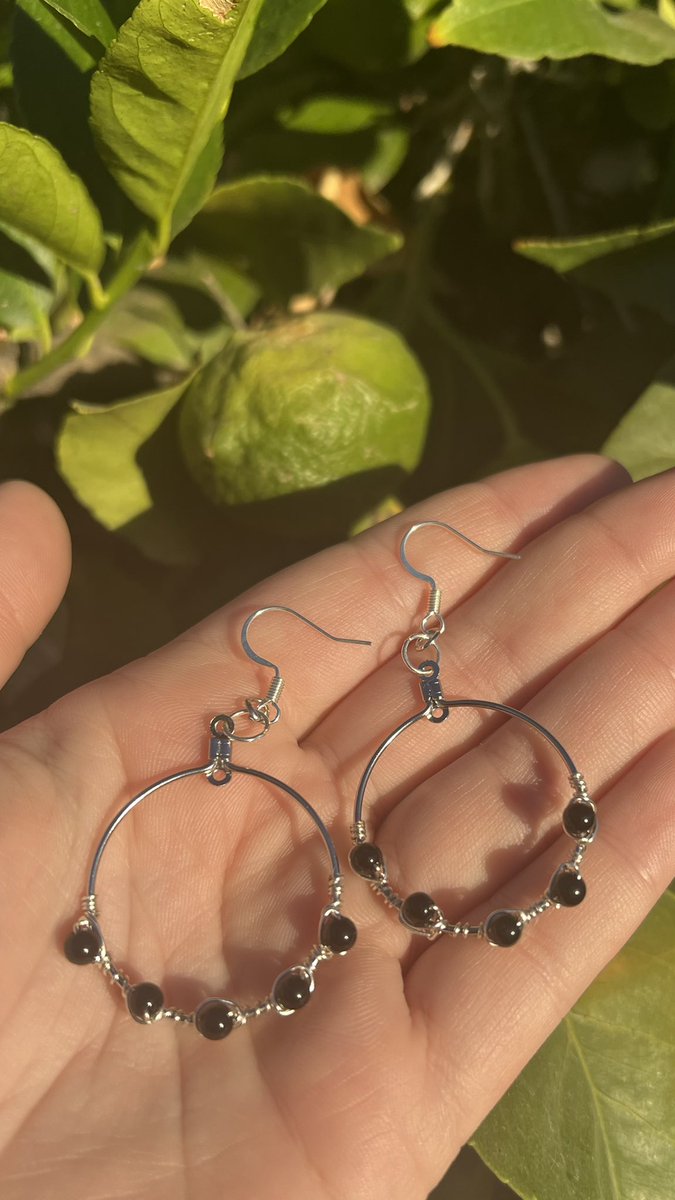 casswraps's tweet photo. happy friday! code ‘THANKU’ at checkout for 10% off ☺️ https://t.co/KHvqTg1N9S https://t.co/l8tNk0DqrK