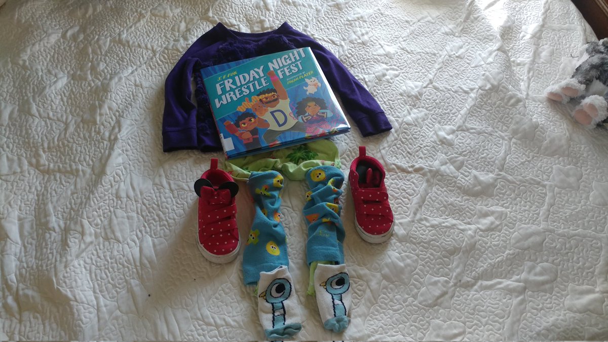 jessStorkwrites's tweet photo. Time for another #litoutfit , my quest to match great books with fun outfits. Here's FRIDAY NIGHT WRESTLE FEST, by @bookishfox &amp; @micahplayer , a bedtime book with some WWE charm with fantastic wrestling costumes and hilarious wrestling moves. #pblit #kidlit https://t.co/eqUHR7DAq5