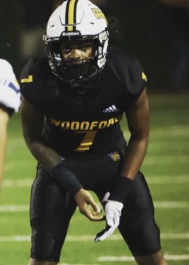 CoachRoleyEdu's tweet photo. Some young men are just born to play this game- @MaxberryKenyun is special and has the skill set to play on the next level. He steps up to any challenge and is a weapon on both sides of the ball. DB Nation isn’t complete without this young man. #YouChoose @Gtown_Football https://t.co/fPfQYxNUdC