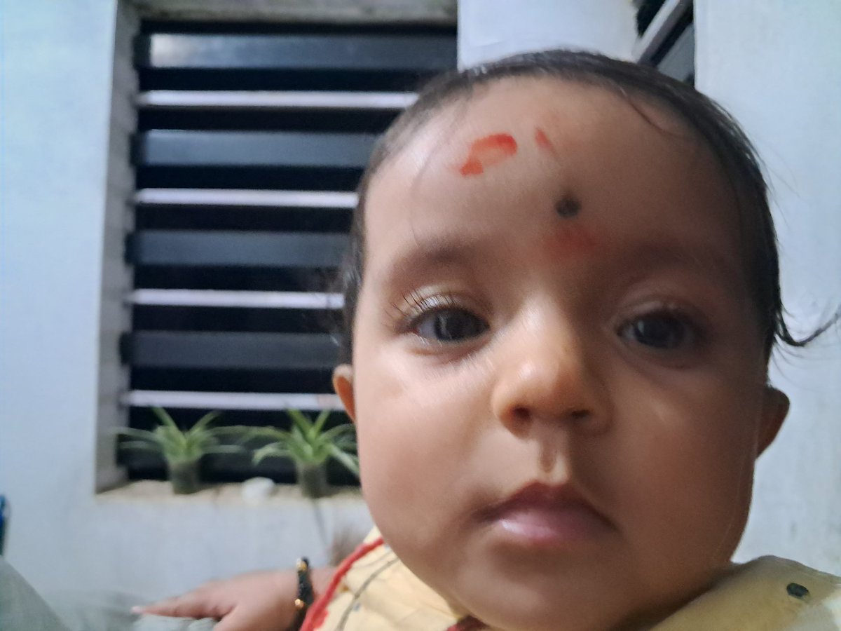 AtishreeSoni's tweet photo. #chal_beta_selfie_le_le_re
#चल_बेटा_सेल्फी_ले_ले_रे https://t.co/miA2tNRwkp