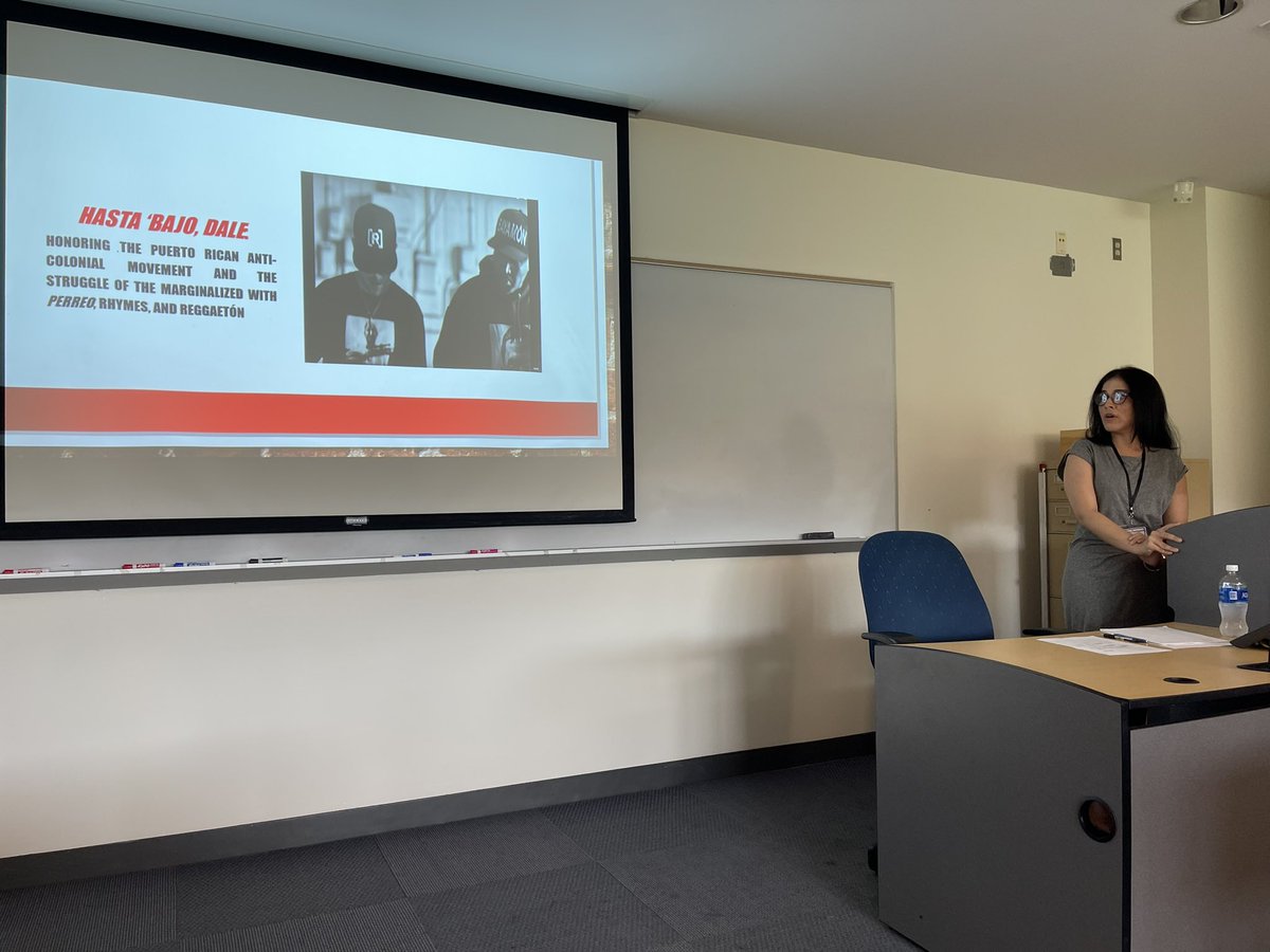urayoannoel's tweet photo. First day @RicanStudies conference at @HolyokeCC … here Prof. Carla Santamaría-López @BklynCollege411 discusses @Residente &amp; Don Omar’s #flowhp #boricua #puertorico #diasporican #Reggaeton https://t.co/aUXslSEYHN