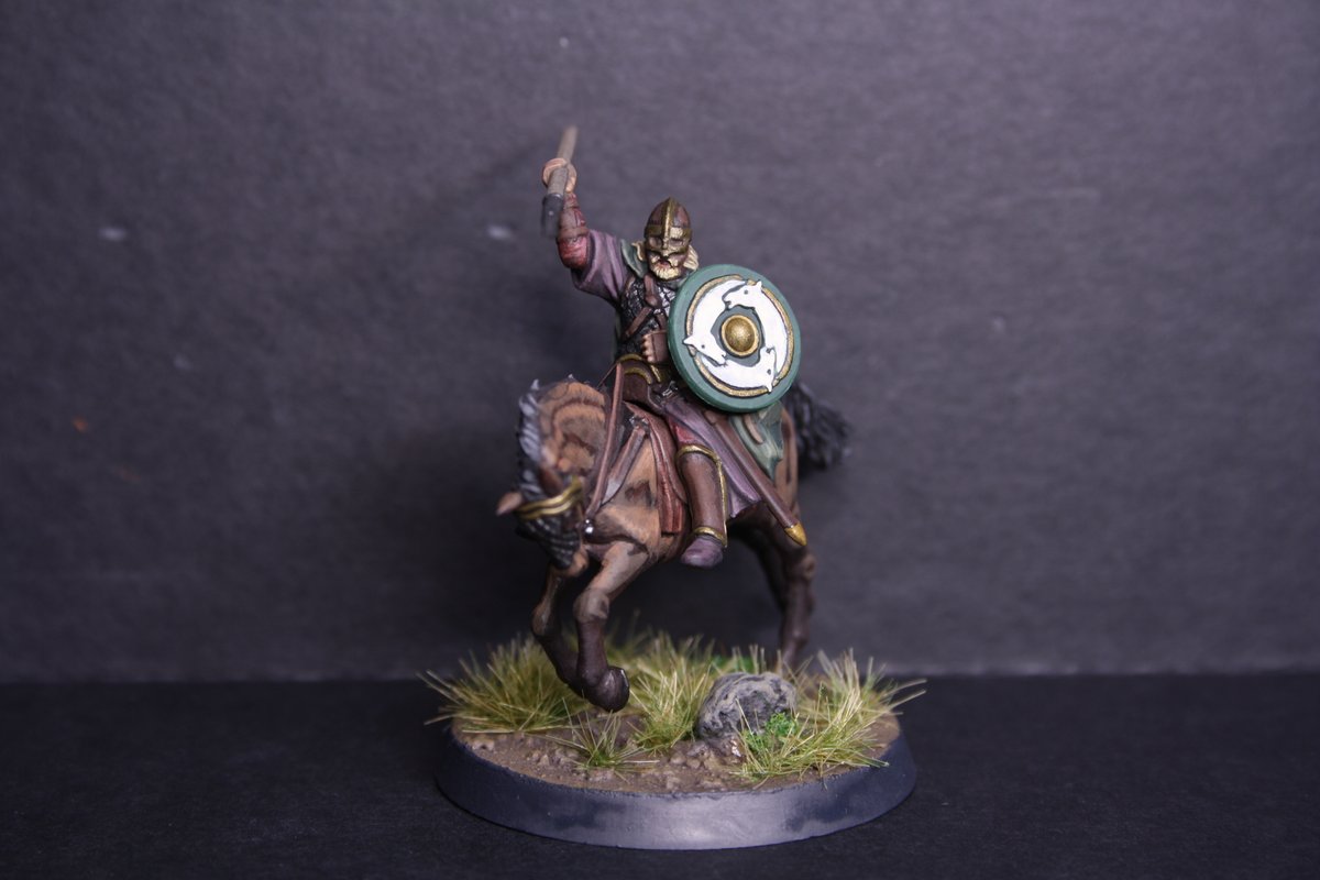 JakeTheShake3's tweet photo. @WarComTeam Currently working on my Riders of Rohan https://t.co/2TQ4zvsV5U