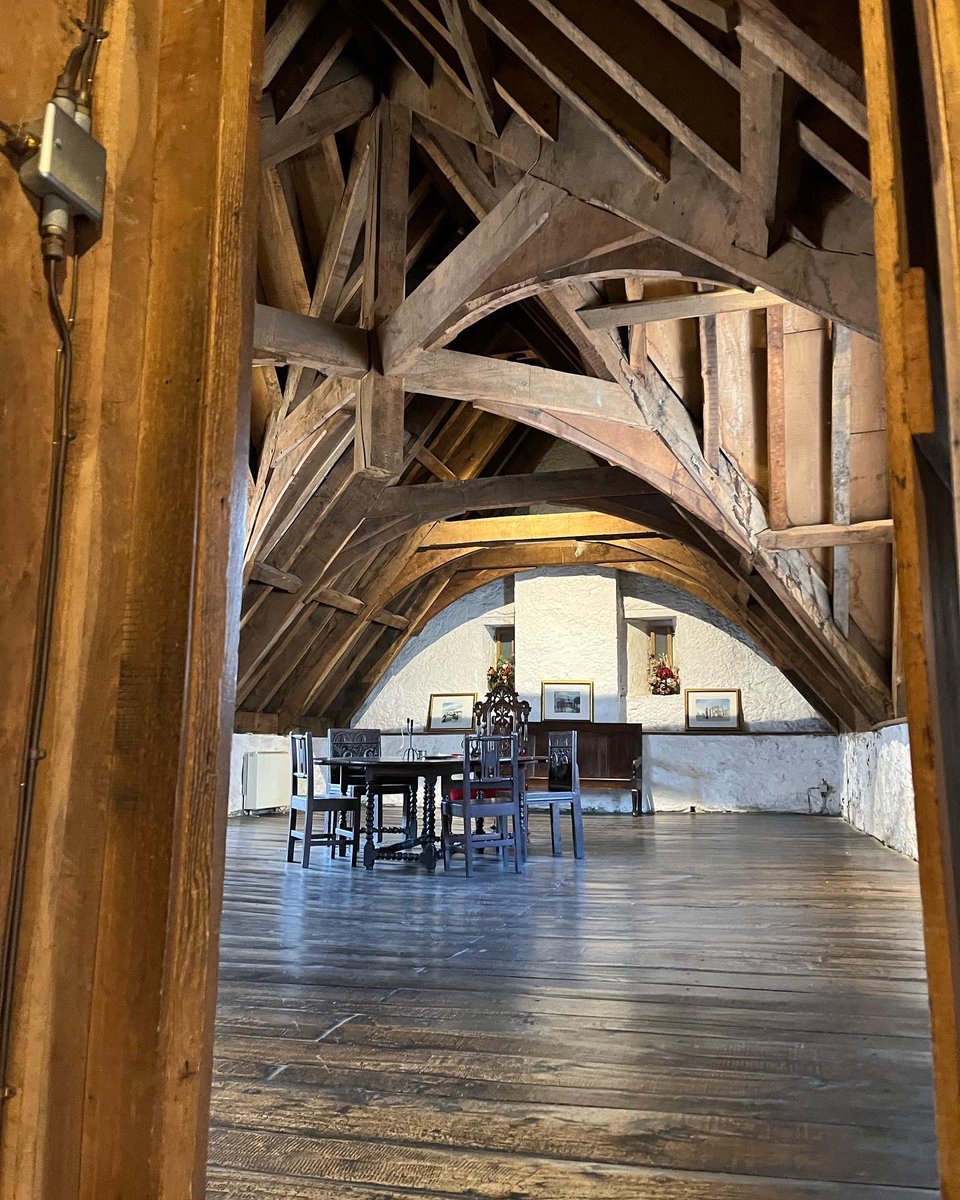 janeohlmeyer's tweet photo. It’s been years since I’ve visited #Rothehouse in Kilkenny &amp; seen the wonderful restoration of the house &amp; gardens. A real gem in a magnificent city full of medieval &amp; early modern buildings. Well worth a visit. https://t.co/dAg2LkM3l4