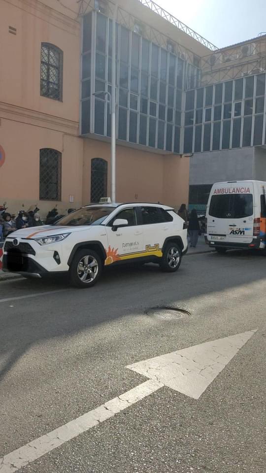 Vive Málaga en #Taxi tweet media