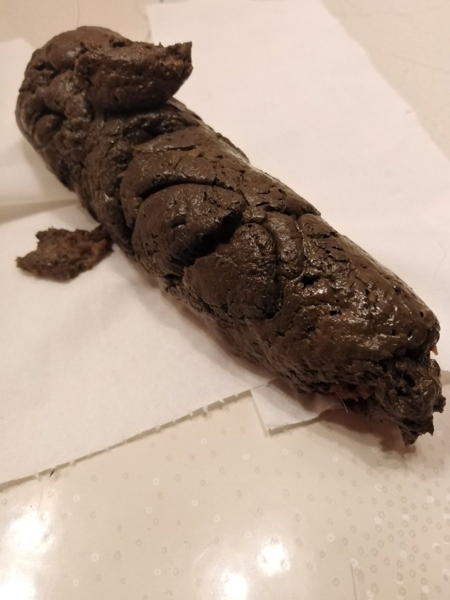 Nuovo missile sganciato😂
#findom #scatgay #Scatplay #ScatClips #scatcommunity #cashsub #bigshot #poopvids #poopman #poop #SHITTYBOYZ #shit #master #hugepenis