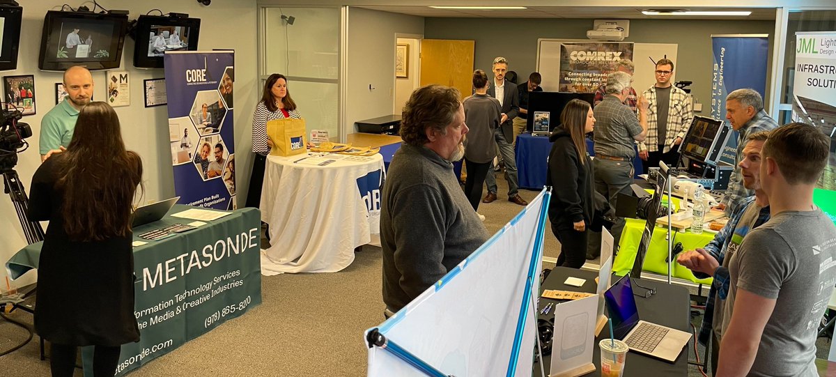 MassAccess's tweet photo. Thanks to @WestfordCAT, State Rep. @JoanMeschino , vendors, and community media professionals for coming to the first Fall Meet and Greet of 2022!  #communitymediamatters #pegaccess #local https://t.co/Byw1AT2txf