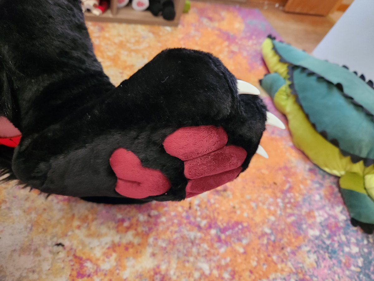 FurZombie Studios tweet media