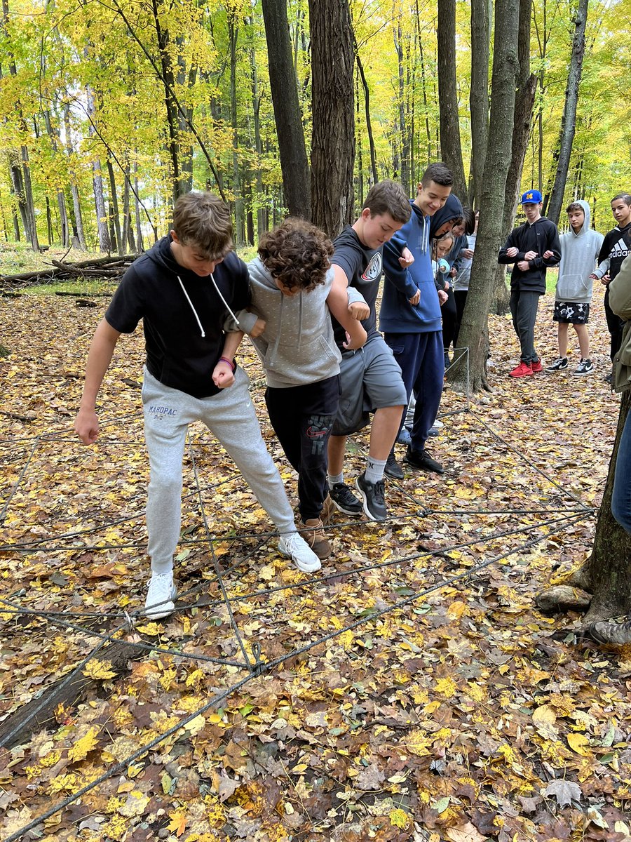 aprilljumic's tweet photo. #MHSLife takes on @CEEPNW Challenge Course - Day 2! #WeAreMHS core values in action! Such a great day! Thank you @CEEPNW! @MrsPosch_MHS @PacHS_Principal @PacHS_Calabro @Ziegelhoferg @tonateach @MahopacSchools @STRIVEmhs https://t.co/zpmZl94Wp2