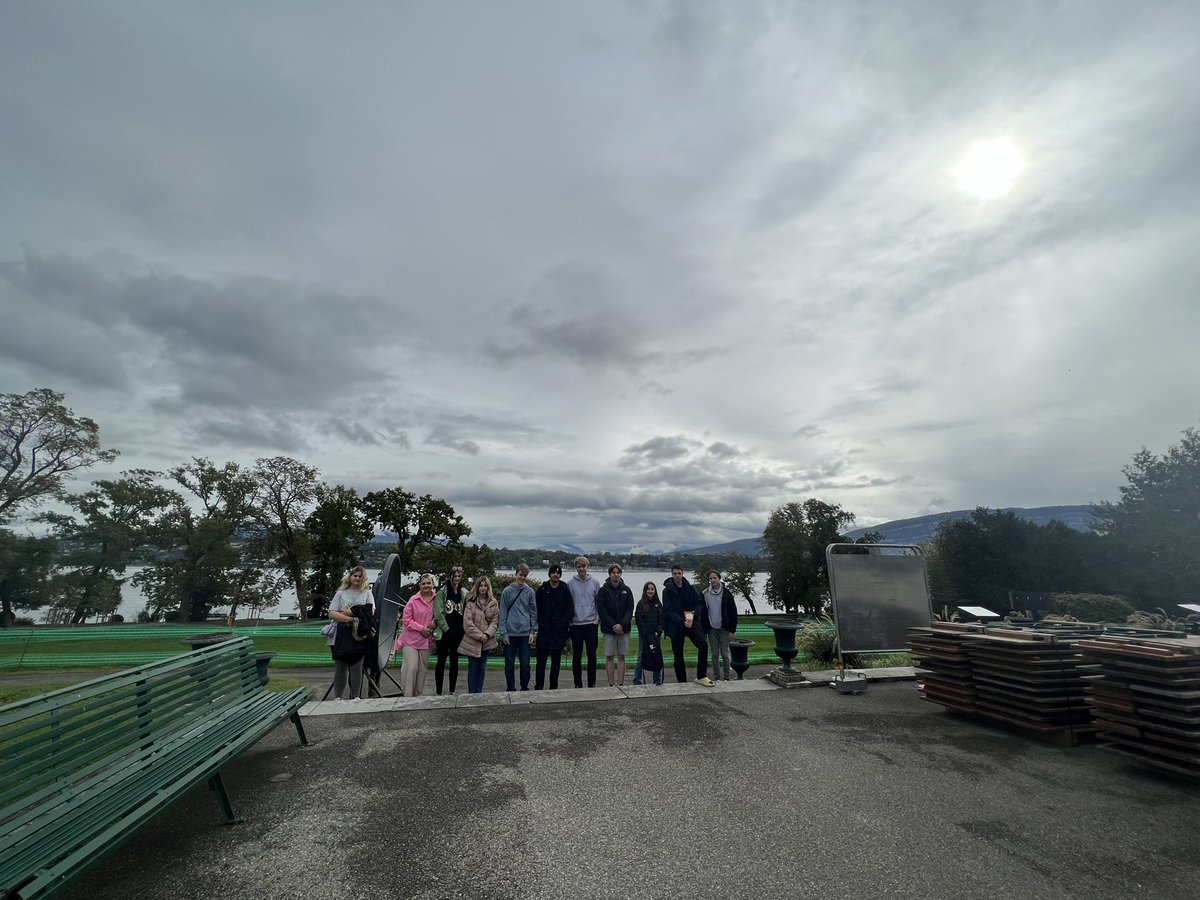 At the airport, this is what we did on our way…lake Geneva <a href="/STEM/">Stem</a> <a href="/ScienceAtESJ/">ESJ Science</a> <a href="/EppingStJohns/">ESJ</a> <a href="/MrAhmed_Geog/">Rhafi Ahmed</a>