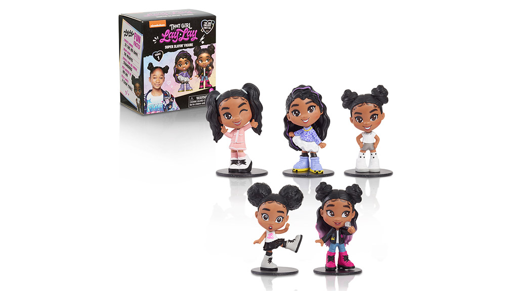 TheToyInsider's tweet photo. The #ThatGirlLayLay Super Slayin’ Surprise Figures come in mystery boxes, and each figure is about 2.25 inches tall with a unique outfit, hairstyle, and pose! 😍 https://t.co/mR5X9GHx4t