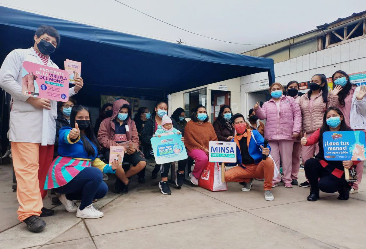 Minsa_Peru's tweet photo. ¡Lávate correctamente! 🧼🫧👏🏻 El #Minsa, a través de #PROMSA, realizó una intervención en el Centro Materno Infantil Villa María del Triunfo, para poder sensibilizar a la población sobre la importancia de lavarse las manos para evitar enfermedades. https://t.co/xDOqmfDOpZ