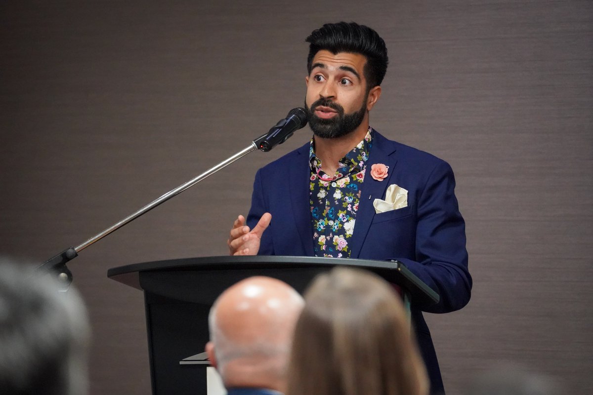 umanitobapress's tweet photo. ICYMI: @shezmuh has launched GIFTS FROM AMIN, the first major oral history project dedicated to the stories of Ugandan Asian refugees! Watch the event here: https://t.co/snDBHuB2Cc

Congrats to Shezan and a huge thank you to all our guest speakers!

📷: @UNHCRCanada https://t.co/j4WD3skmVs