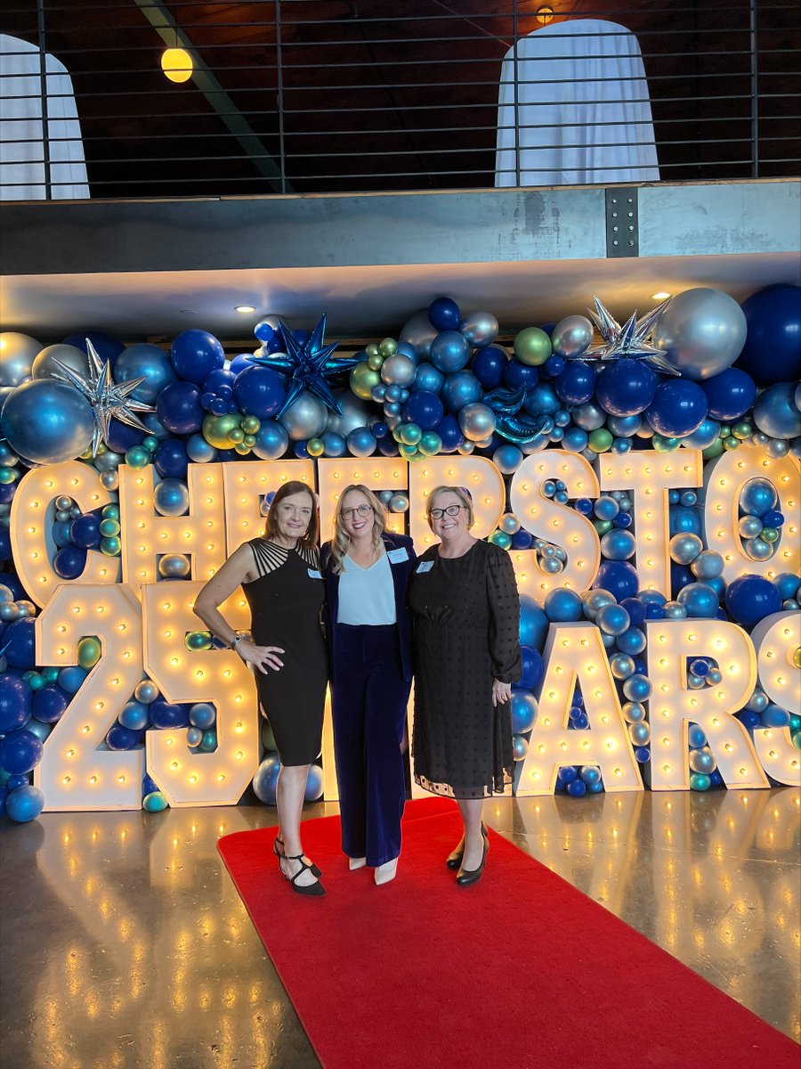 ALHuberGC's tweet photo. Last night @CREWKansasCity celebrated 25 years! We are happy to sponsor industry organizations our team is involved in!
#alhuber #crewkc #sponsor https://t.co/lR91QrFHBD